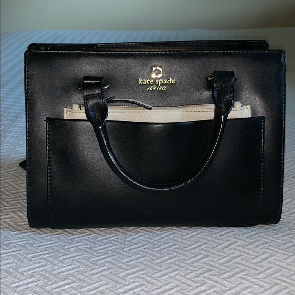 Kate Spade Cross Body  (GREAT QUALITY)